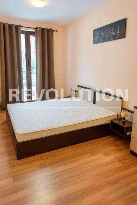 Дава се под наем Двустаен апартамент в Варна, Победа - 65 кв.м за 470 € - Снимка #4