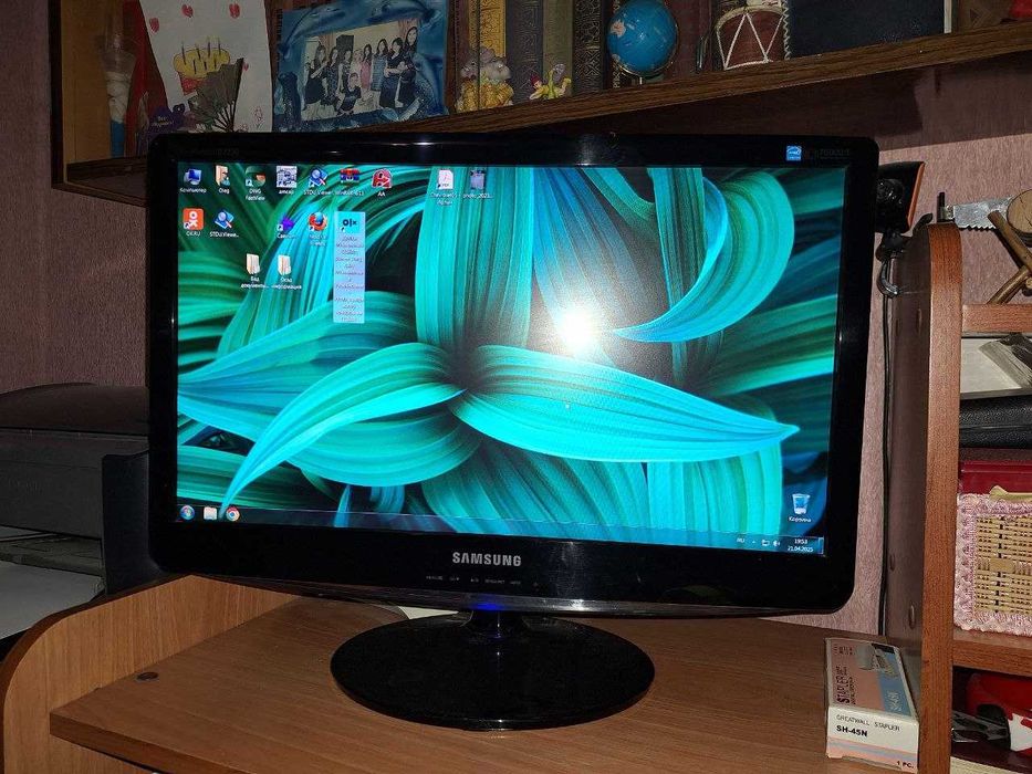 монитор Самсунг В2230