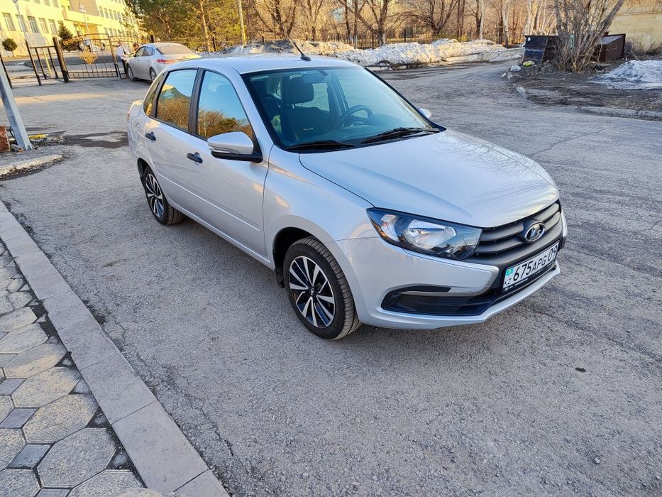 Продам Лада Гранта FL