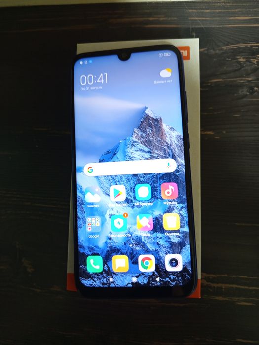 Продам смартфон  Redmi note 7 7