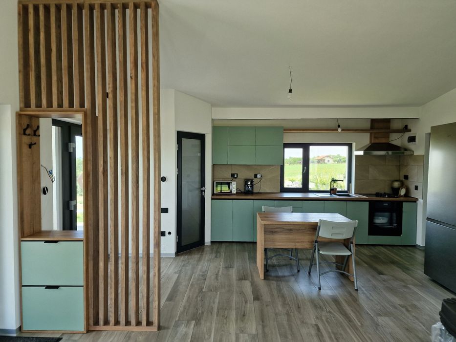 Mobila la comanda din lemn masiv, pal sau mdf