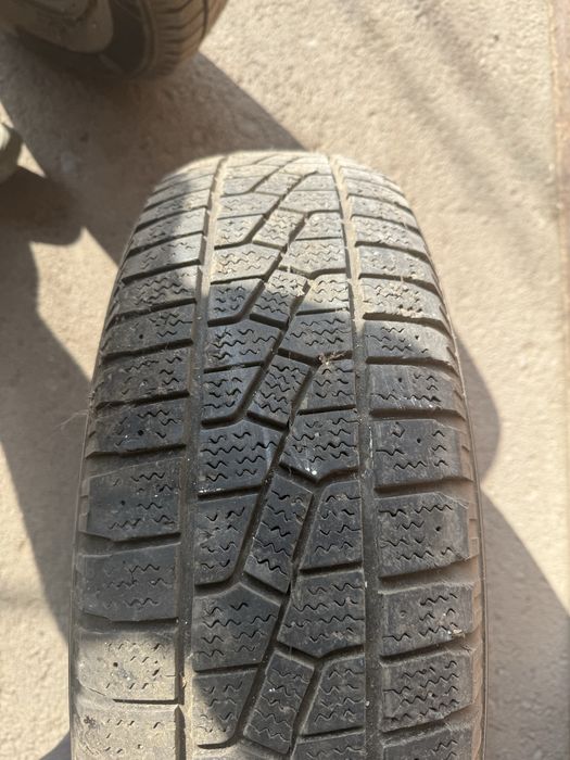 Продам зимние шины