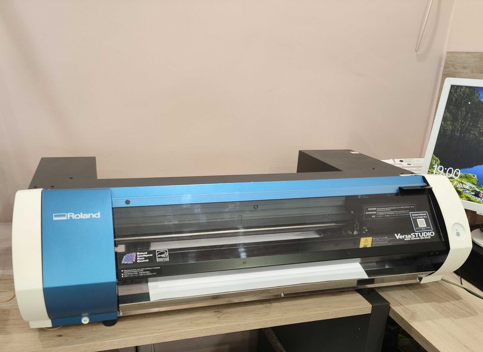 Принтер плотер Roland BN20A