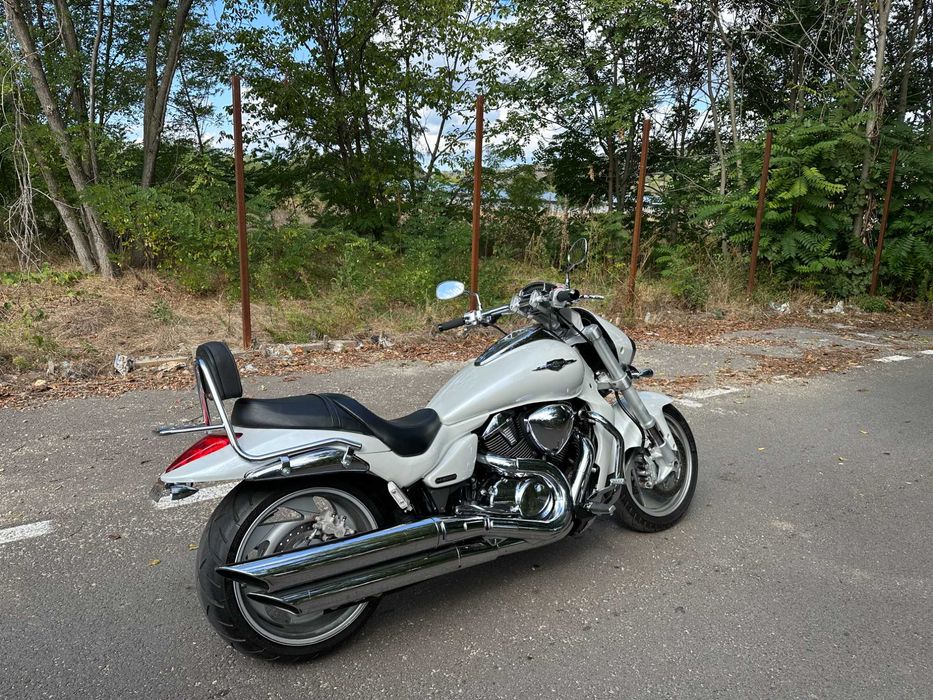 Suzuki Intruder / Boulevard M109R