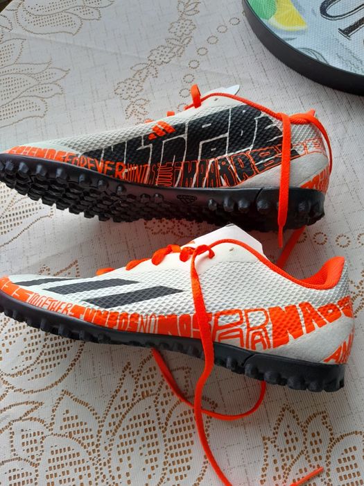 Adidas Messi футболни обувки