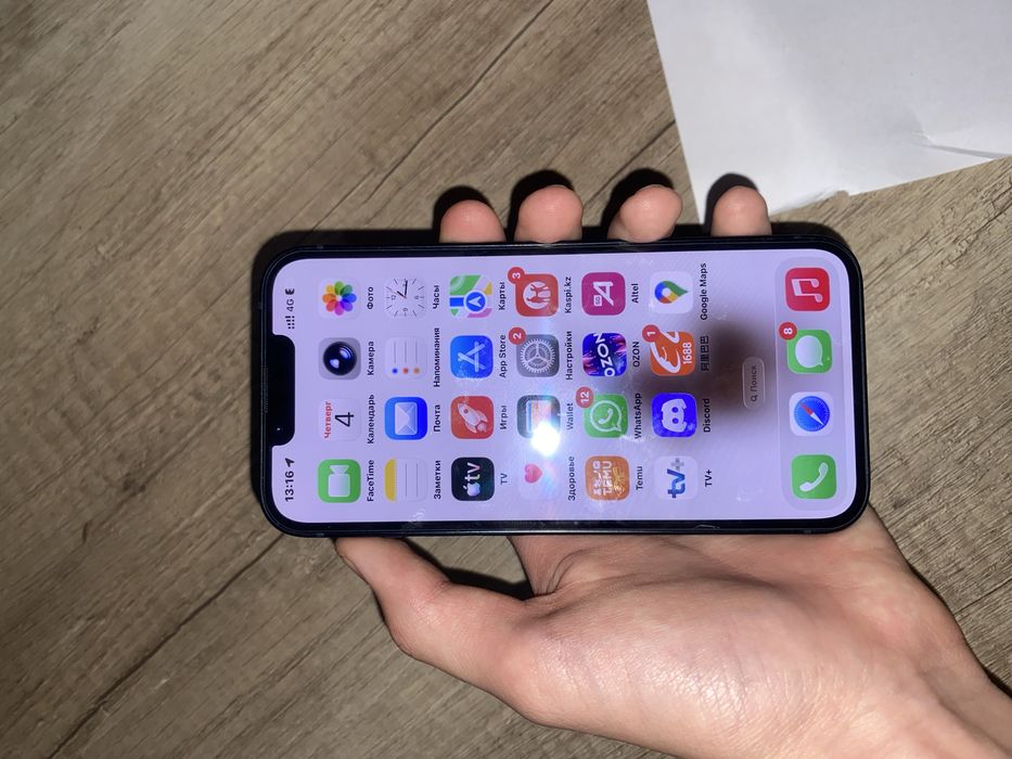 Айфон 13  темно синий