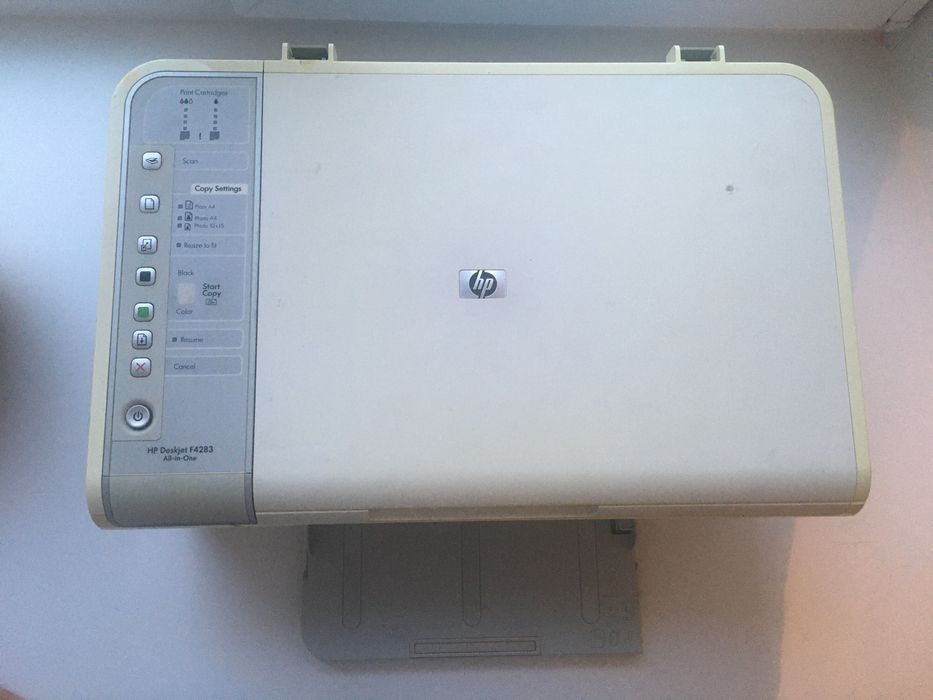 Продам рабочий принтер, сканер, копир. Цена 10 000 тн.