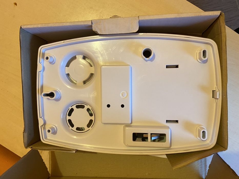 Sirena exterior antiefractie cu alatma