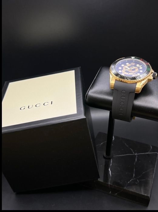 Ceas Gucci Dive Gold