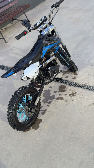 Vând cross XTR 125