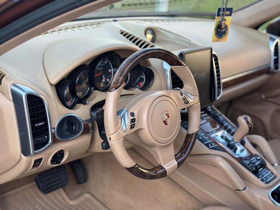 PORSCHE Cayenne 2012 — imagine 5