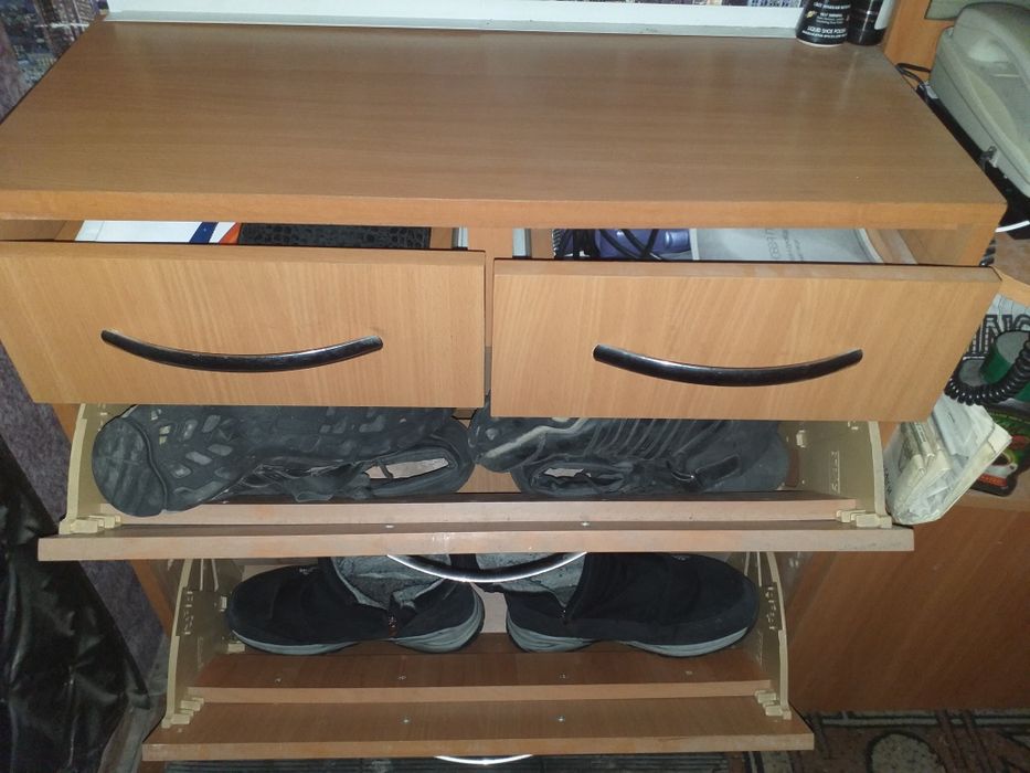 Обувница прихожую