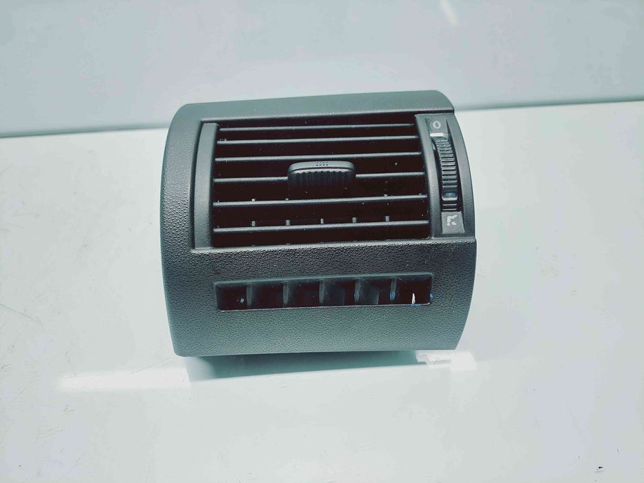 Grila aerisire dreapta Volkswagen Fox (5Z1, 5Z3) [Fabr 2003-2011] 5Z