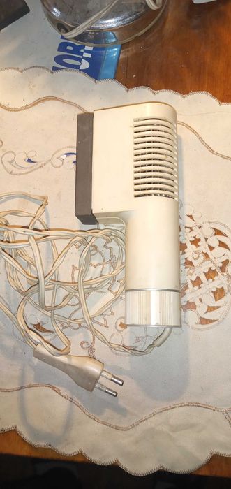 Продам советский фен  3000 тенге.