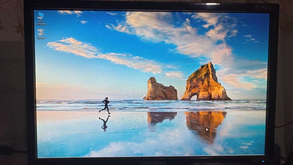 Продам персональный компьютер. Монитор 19" + Аудиосистема Microlab