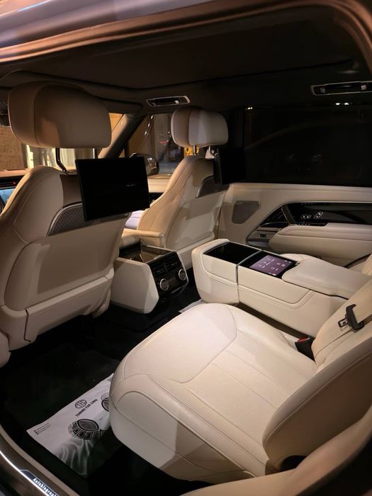 Range Rover P 530 Long  2024 год