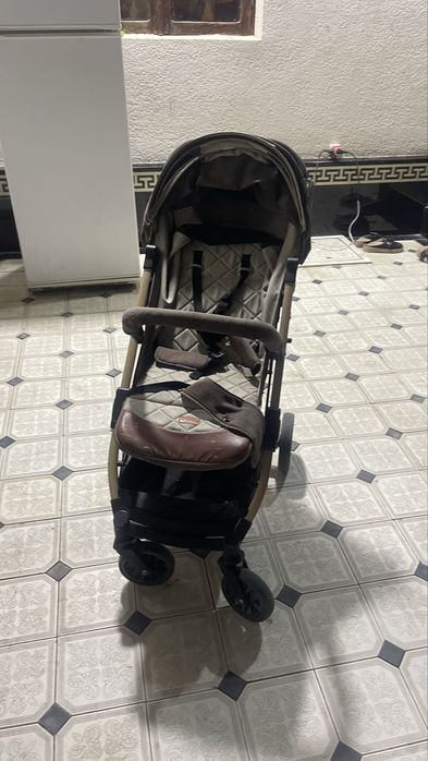 Прадается детская коляска