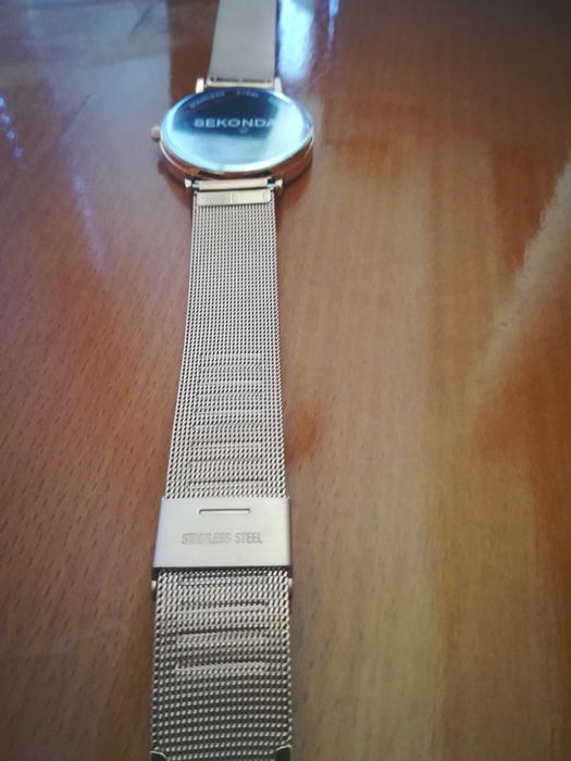 Дамски ръчен часовник Sekonda