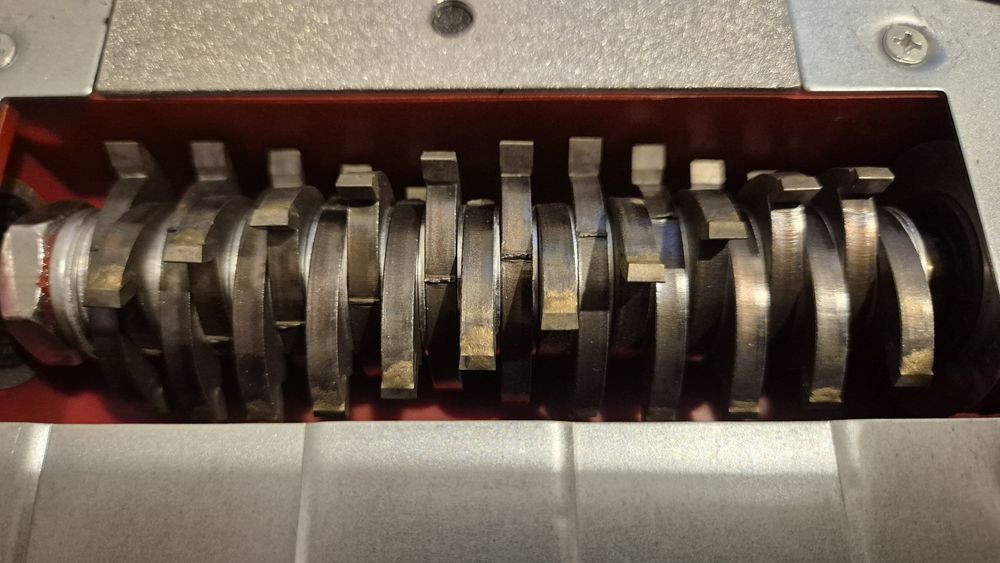 Masina decopertat / curatat pereti