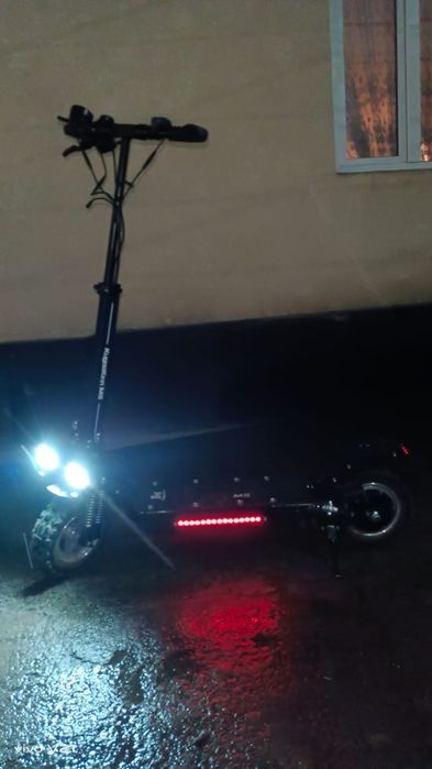 Электро самокат M5 спорт