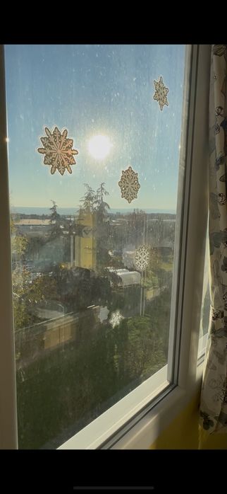 Почистване на прозорци