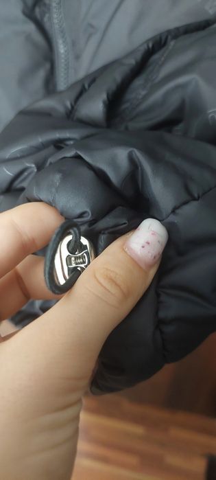 Geaca dama oversized Ellesse neagra cu buzunare și elastic