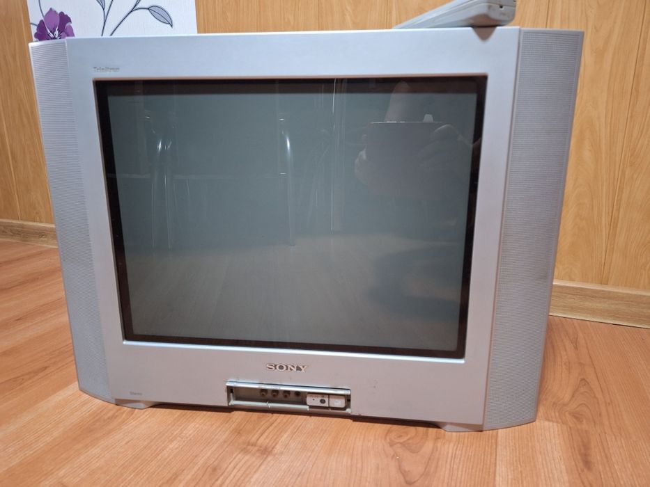 Televizor Sony  2004
