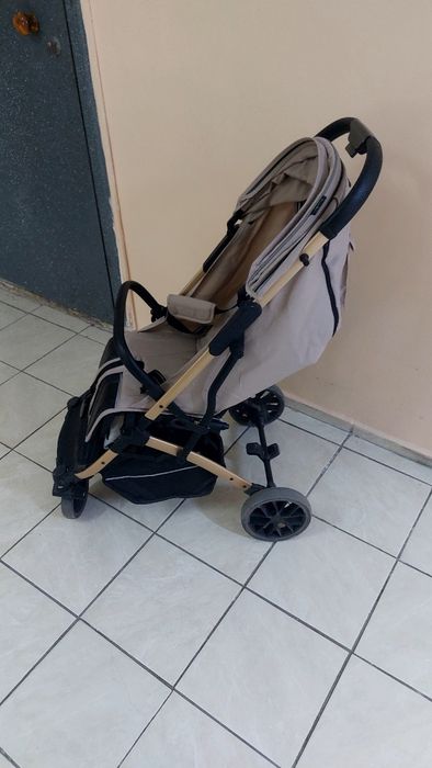Продам срочно коляску