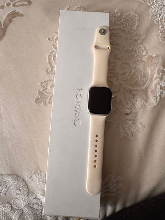 Продам Apple Watch 7 series 41mm.