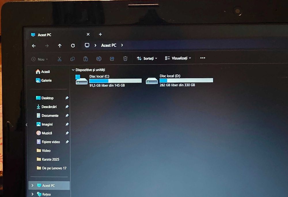 Laptop Lenovo, procesor I7 / 16 Gb RAM / 500 Gb / 17,3 inch (vând sau schimb cu telefon)