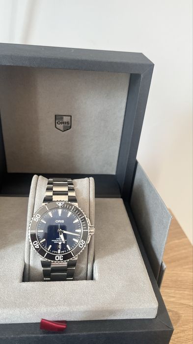 Oris Aquis Date 41.5 mm