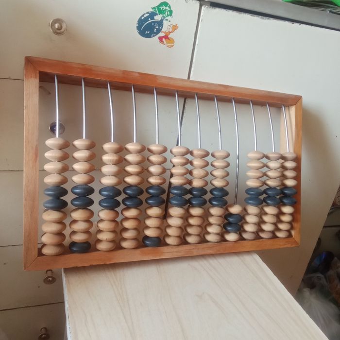 Продам советские счёты.