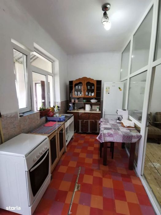 Casa 2 camere în zona spitalul Clujana
