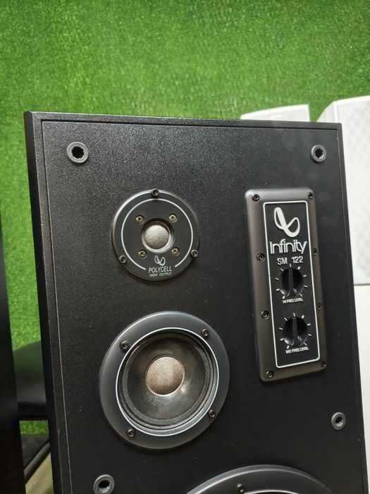 Тонколони INFINITY Studio Monitor 122