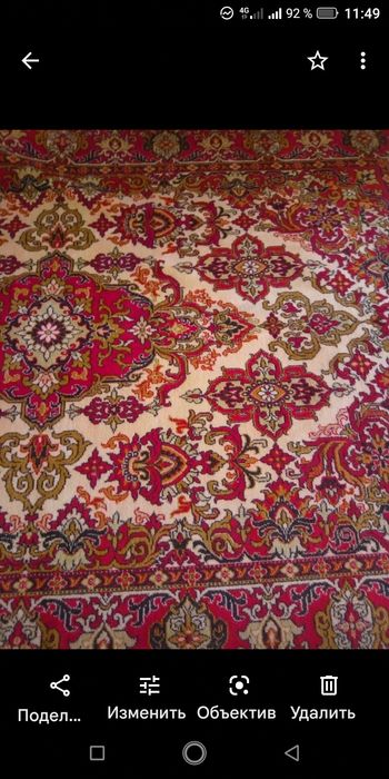 Продам ковер шерстяной за 25000тнг.