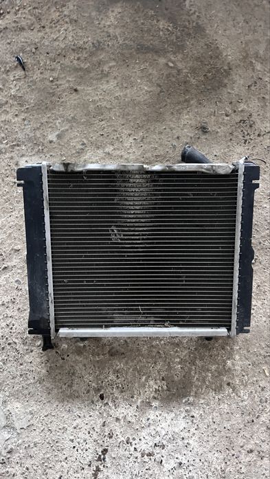 Мерседес 124 запчасть