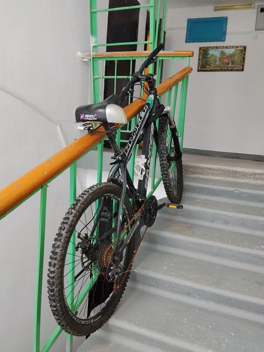 Продам велосипед.на запчасти