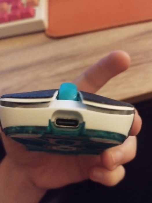 Lamzu Atlantis mini