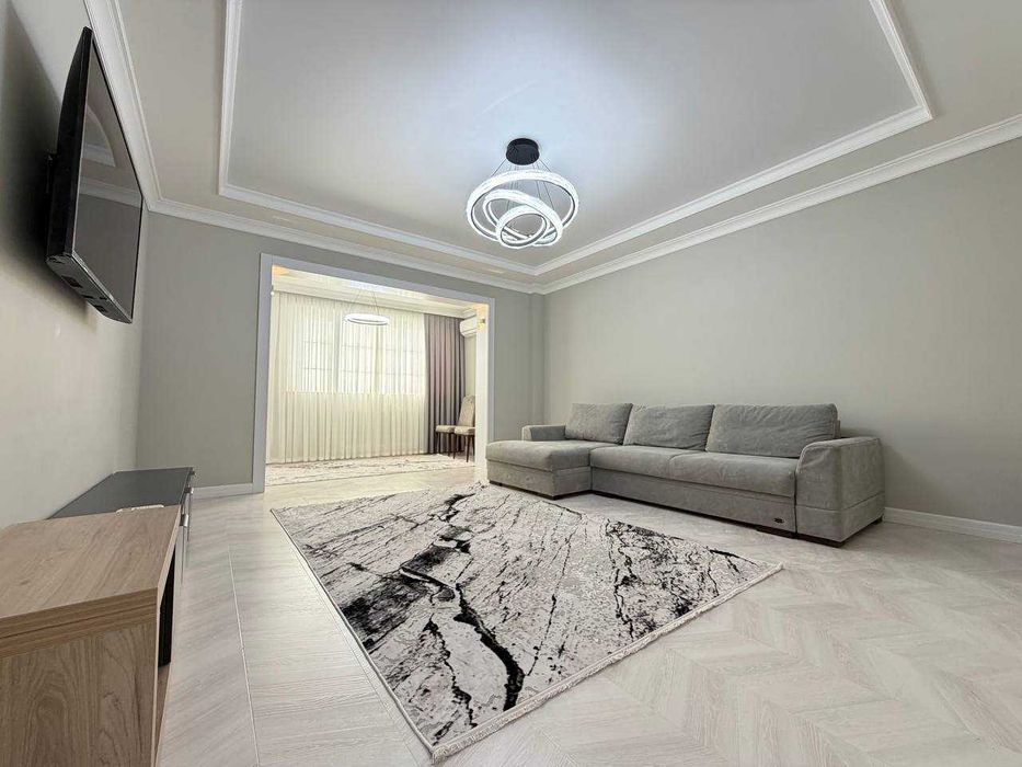 Банковский Дом - Ц6 - 3 комнатный 88м2 - Авторский ремонт