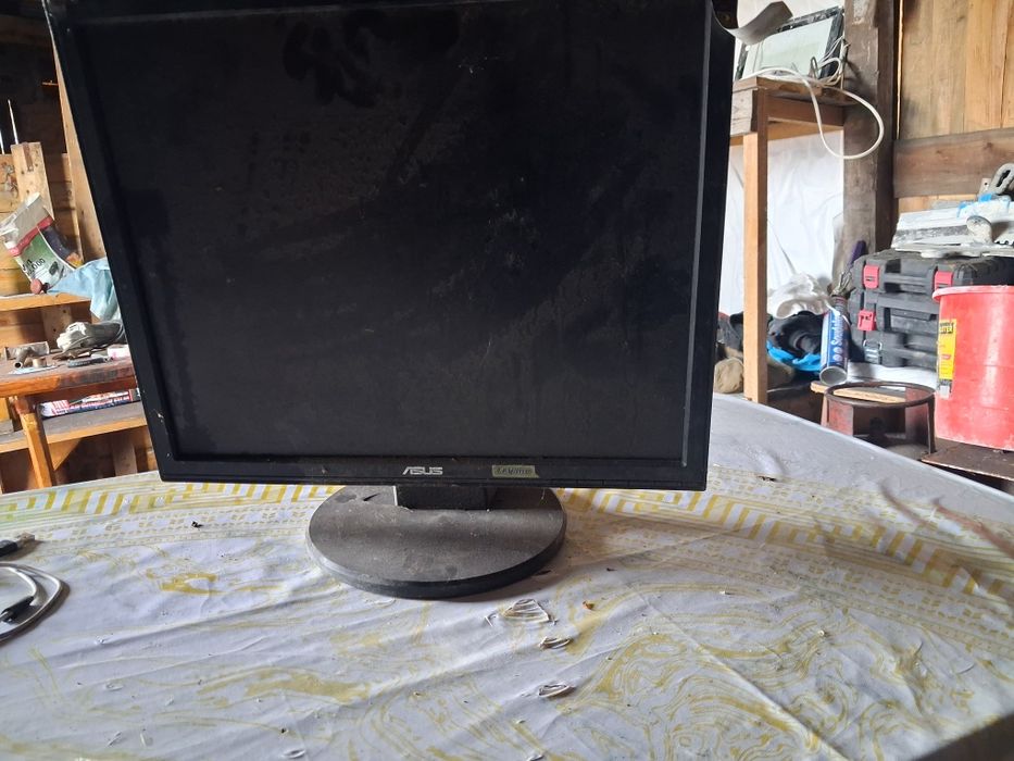 Компютер с моноблоком роботчи