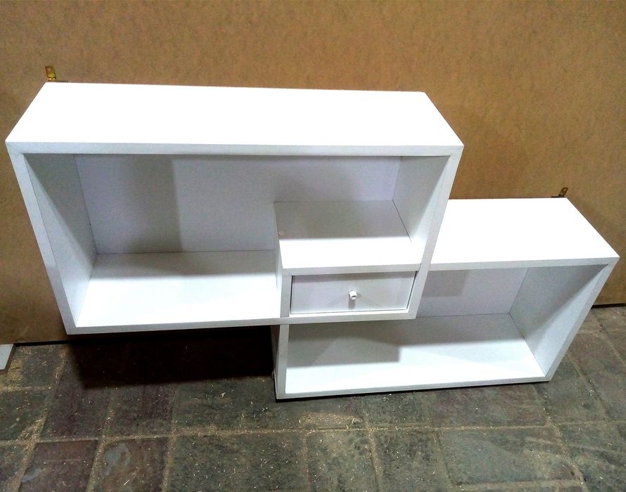 Продам новую полочку!