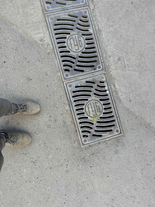 Lyuk Chugunniy Polimerniy Betonniy /Luk/ Kalodes - 35kg...125kg Арзон