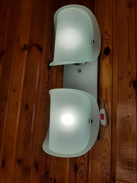 Продаю светильник .