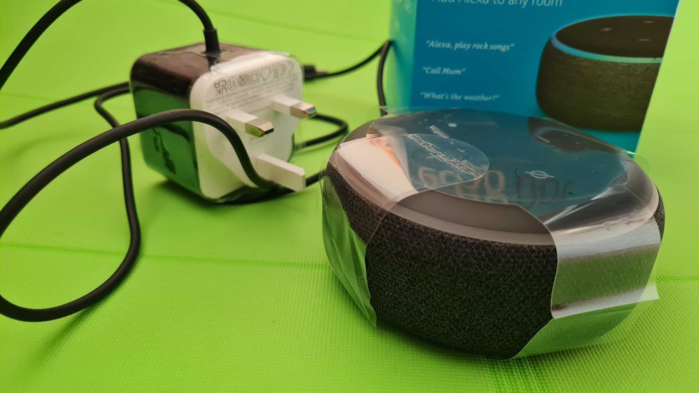 Нова Amazon Alexa ECHO DOT