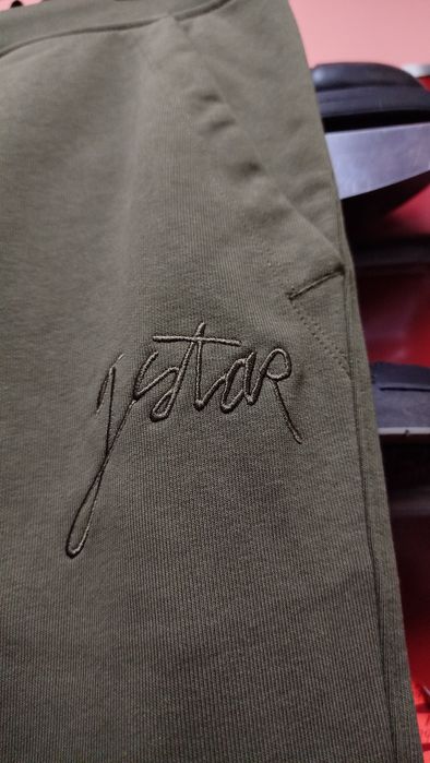 Оригинално долнище G-Star Raw Script L , XL ново мъжко анцуг