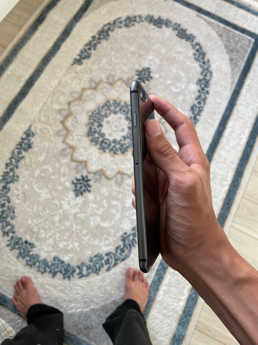 Iphone 8 plus 64/77%