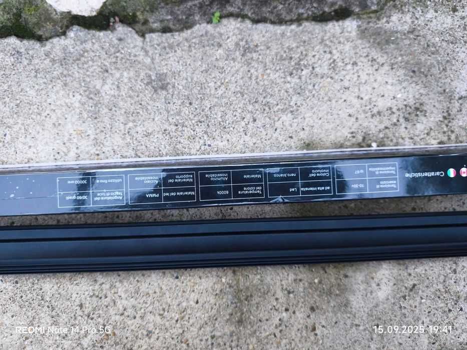 Proiector Led 110 cm