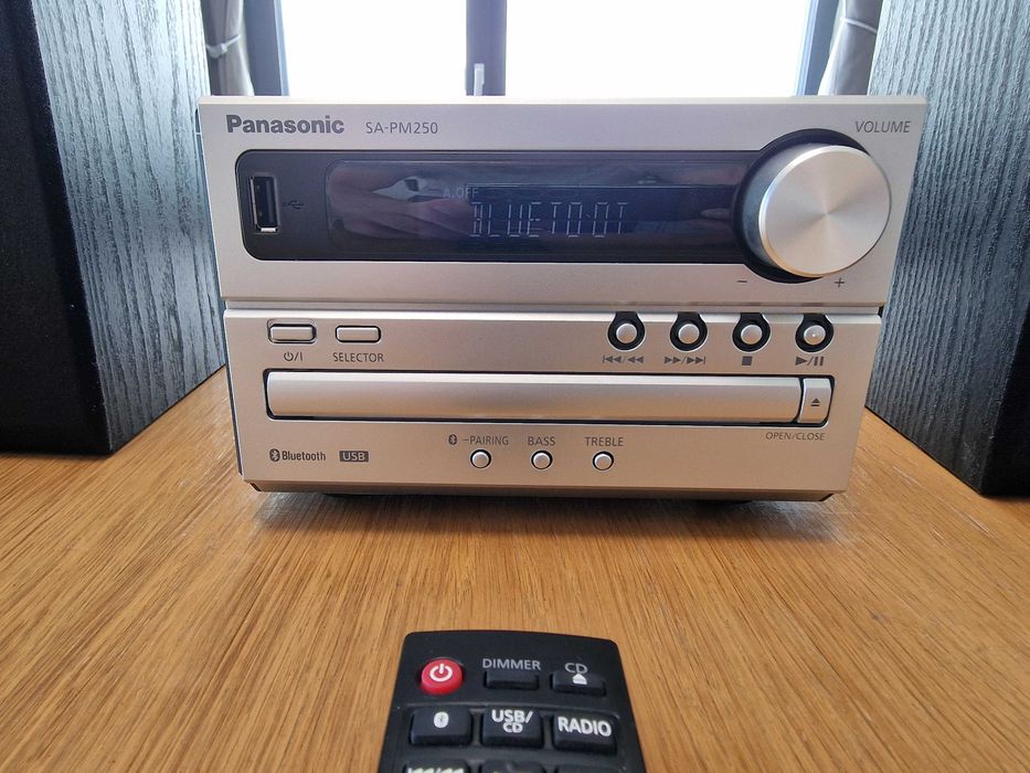 Sistem Audio Panasonic SC-PM250ECS, 20W, USB, Bluetooth, Radio, CD