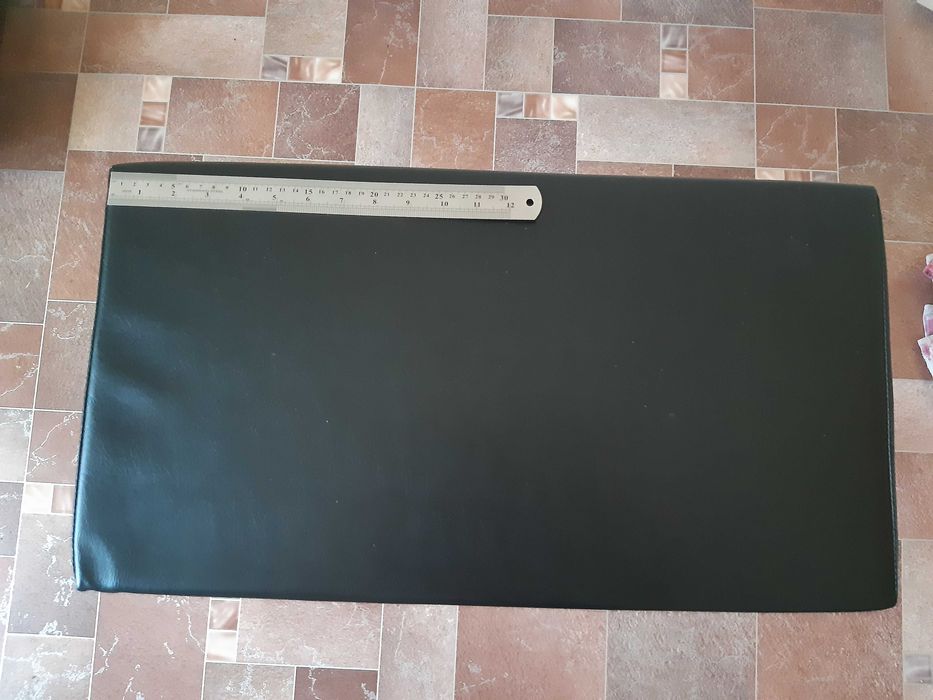 Продам стул для пианино