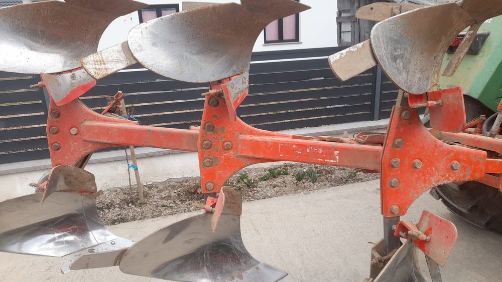 Plug reversibil Landsberg cu 3 cormane